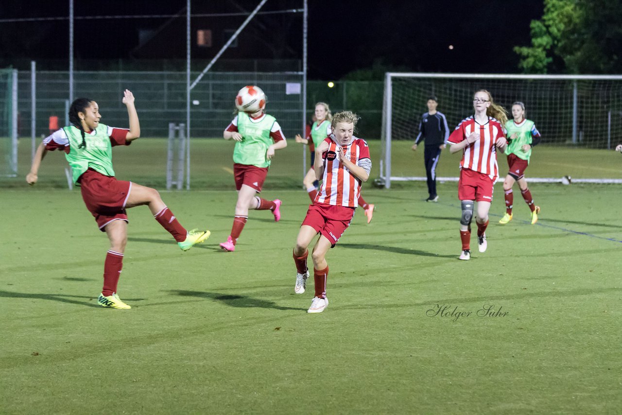 Bild 107 - B-Juniorinnen Kaltenkirchener TS - TuS Tensfeld : Ergebnis: 12:4